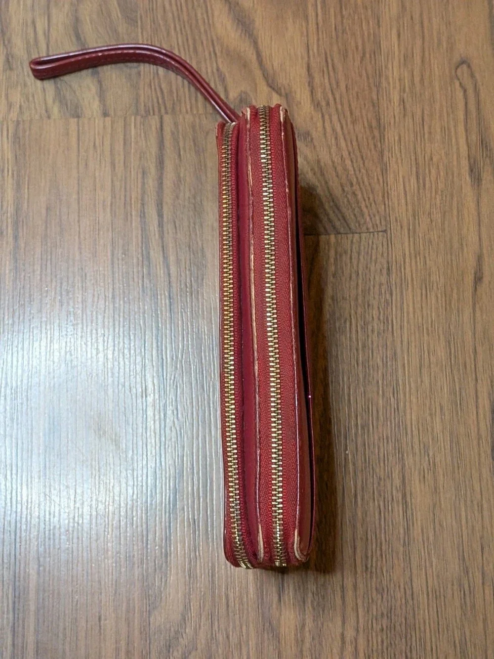 COACH Red Smooth Leather Slim Accordion Zip Wallet Wristlet Two Zip Coin Pouch